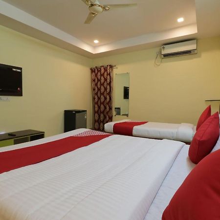 Oyo 29259 Hotel Rama Royal Nellore Exterior foto
